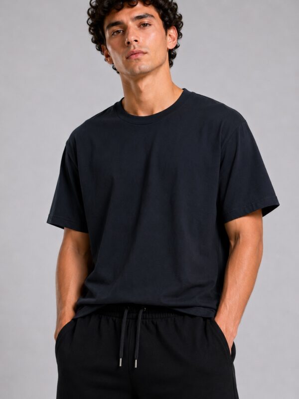 CLASSIC T-SHIRT