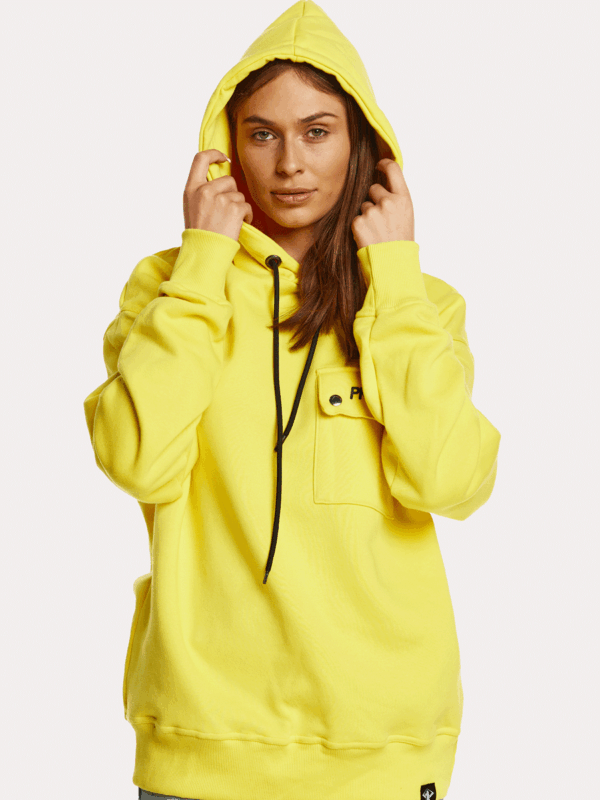 oversize pocket girl